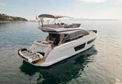 Azimut 53