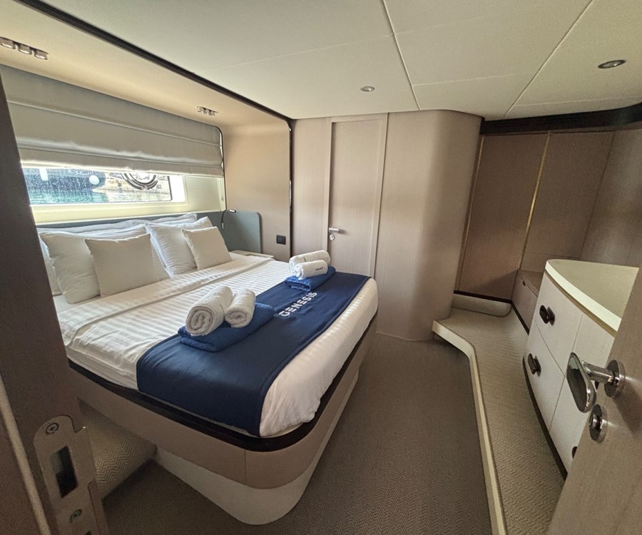 Azimut 60 HT