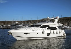 L Azimut 68 E for charter in Split