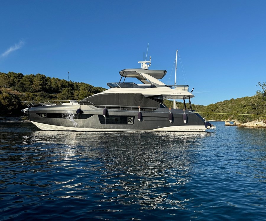 Azimut 68 Flybridge - Pangea