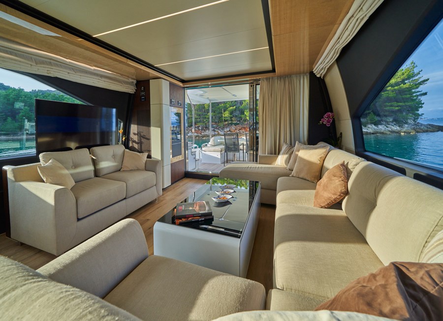 Azimut 72 - Relax of Croatia