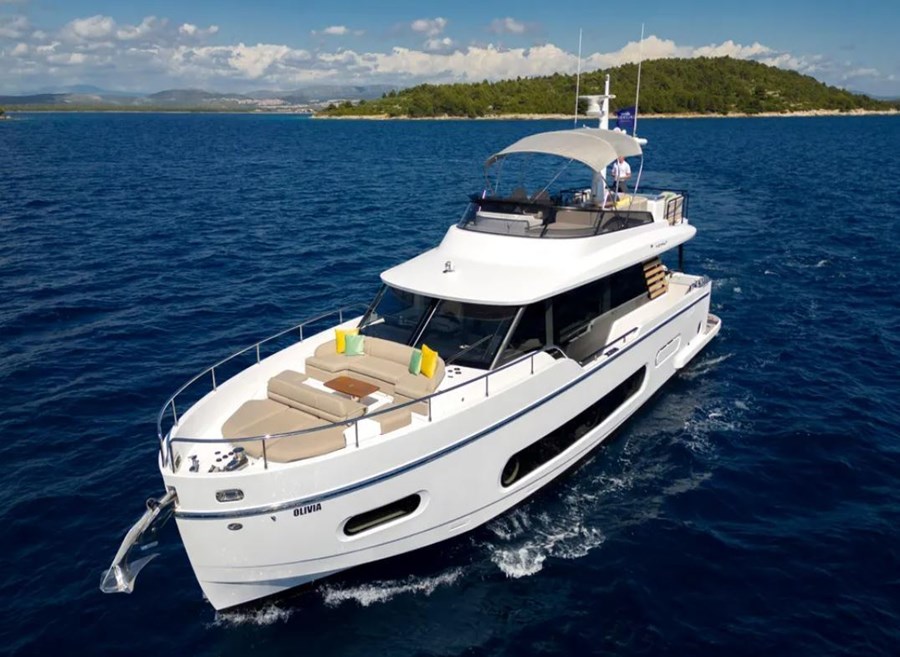 Azimut Magellano 60 Fly