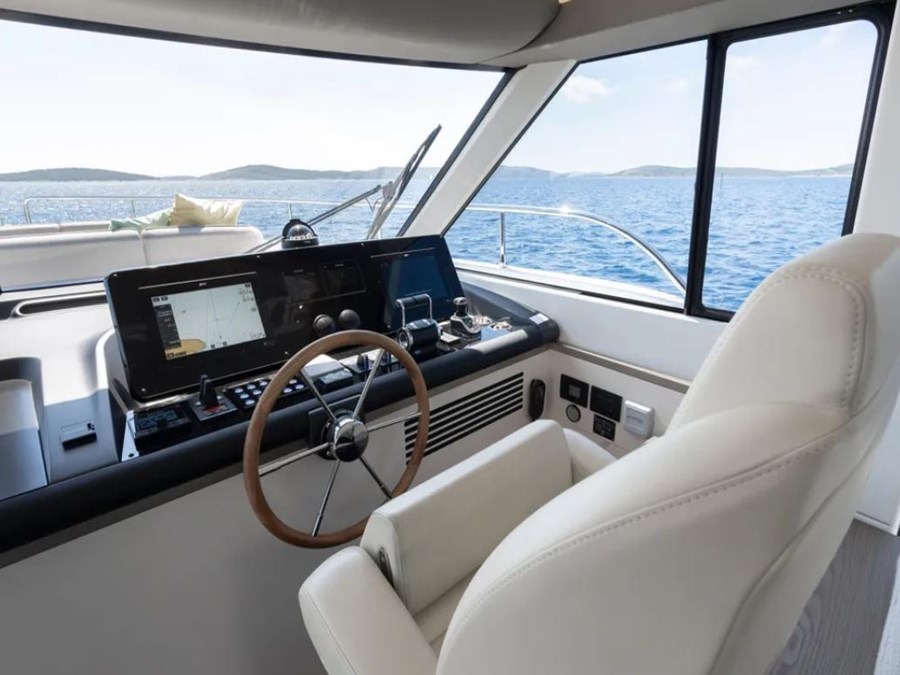 Azimut Magellano 60 Fly