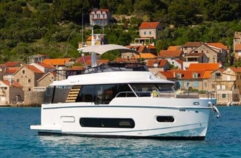 M Azimut Magellano 60 Fly Prodaja plovila Sibenik
