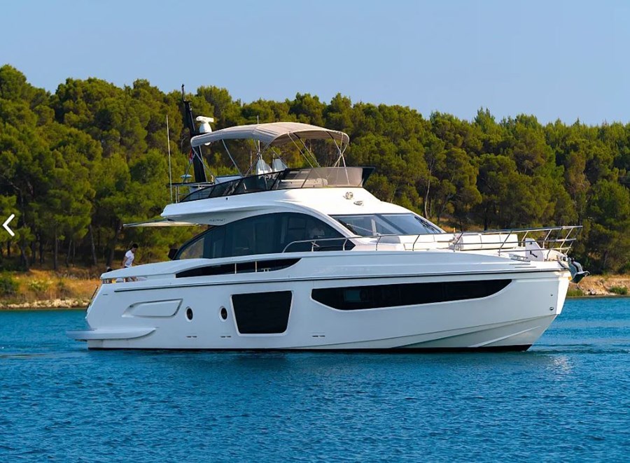 Azimut S7 Fly