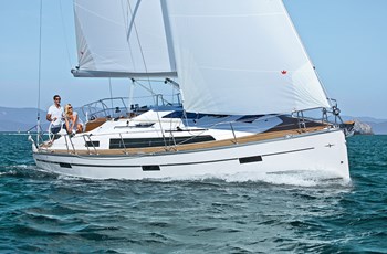 P Bavaria 37 Cruiser new Vuokraus Sibenik