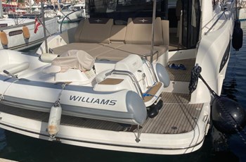 M Bavaria Sport 450 Prodaja plovila Sibenik