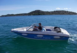 M Bayliner 175 for charter in Zadar