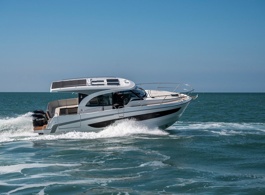 Beneteau Antares 11 OB