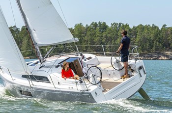 Beneteau Oceanis 30.1