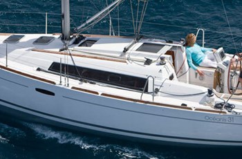 P Beneteau Oceanis 31 New Vuokraus Split