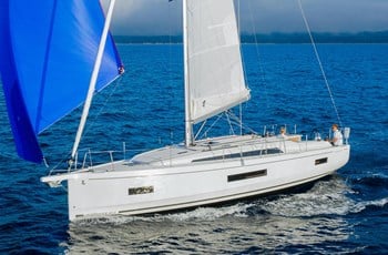 B Beneteau Oceanis 40.1 Owner Noleggio Rogoznica