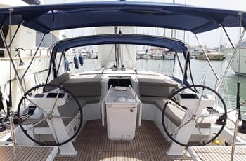 S Beneteau Oceanis 46.1 Brokerage