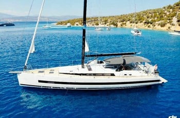 S Beneteau Oceanis Yacht 62 Brokerage