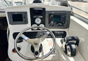 Boston Whaler 305 Conquest