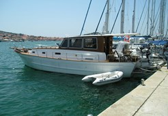 M Custom Gangaro for charter in Murter