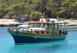 B Custom Tiho for charter in Zadar