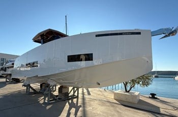 M De Antonio D42 Open Lodě k prodeji 