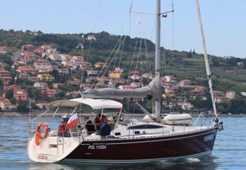 S Delphia 40.3 for charter in Kastela, Split