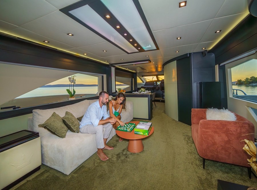 Dominator 780S - Dalia