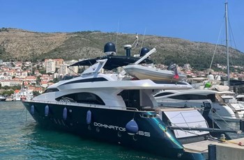 V Dominator 860 Bateau a vendre 