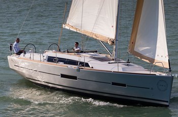 B Dufour 382 Alquiler Sibenik