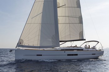 B Dufour 520 Owner Noleggio Primosten