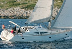 S Elan 434 Impression - 3 cab for charter in Trogir