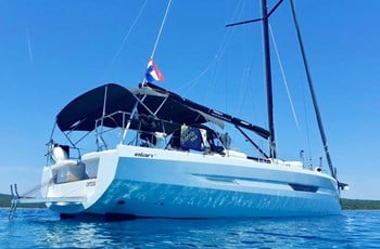 B Elan E6 Compravendita barche Zadar