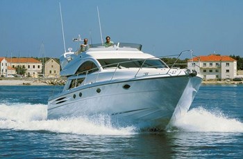 V Fairline Phantom 50 Bateau a vendre Hrvatska