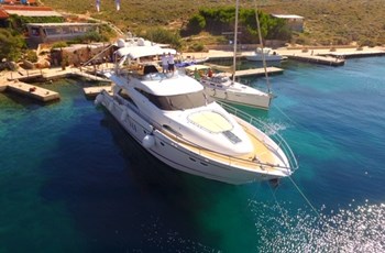 V Fairline Squadron 74 Bateau a vendre 