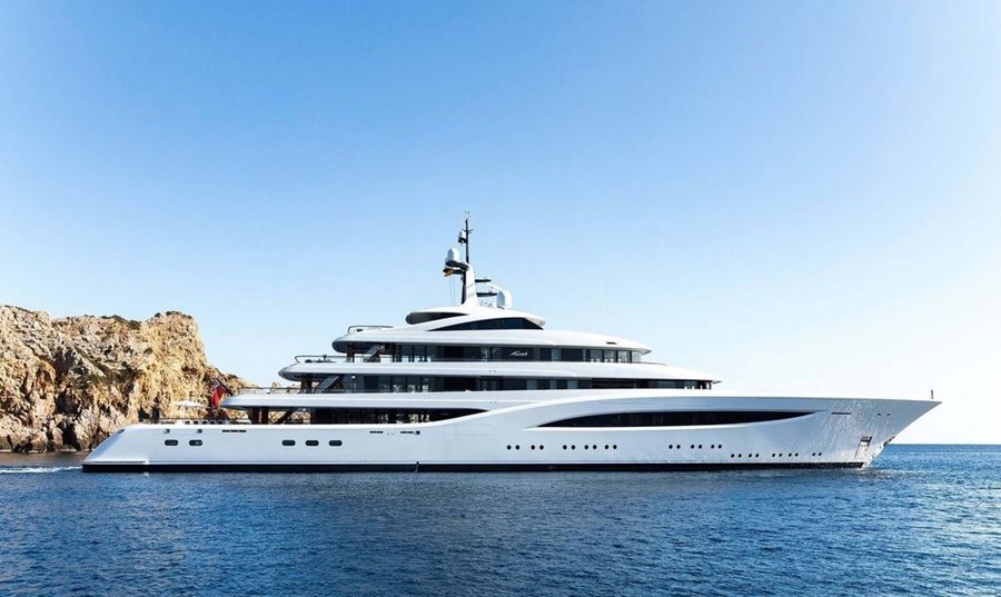 Feadship 96