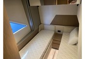 Ferretti 720