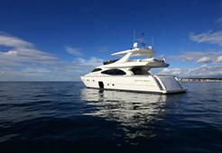 B Ferretti 780 HT for charter in Zadar