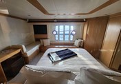 Ferretti 830 Ferretti 830