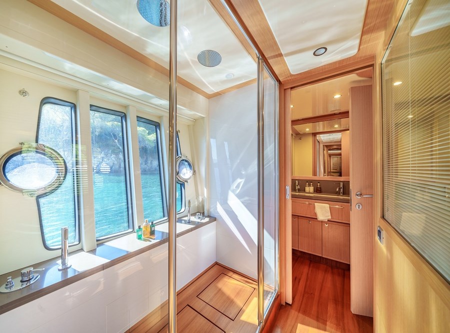 Ferretti 830 Cipriana