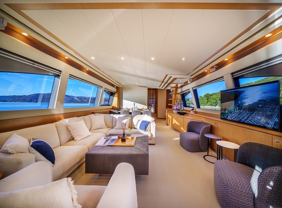 Ferretti 830 Cipriana