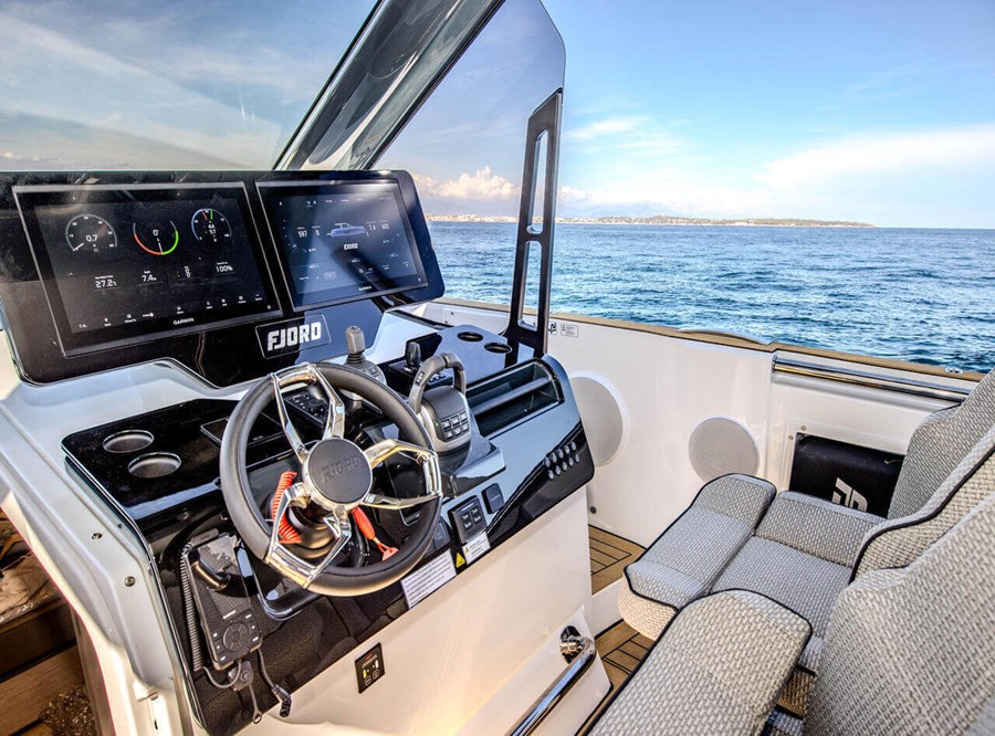 Fjord 440 open
