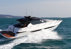 B Focus Power 44 HT 2 cabins for charter in Sukosan