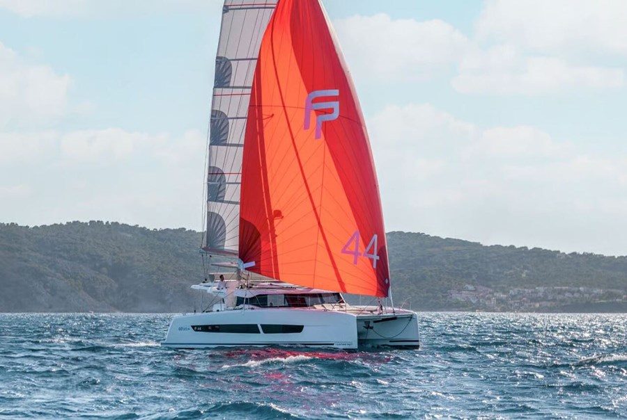 Fountaine Pajot 44
