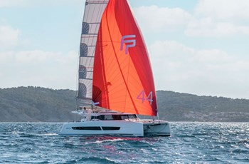 Fountaine Pajot 44