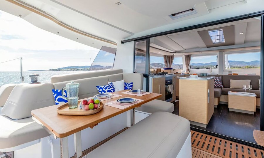 Fountaine Pajot 44 Quatuor