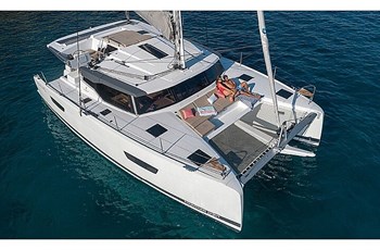 K Fountaine Pajot Astrea 42 Prenájom Bez Posádky Pula