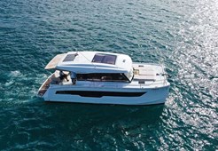 Fountaine Pajot MY 4.S