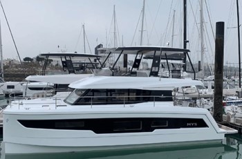 C Fountaine Pajot MY5 Brokerage 