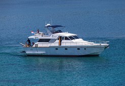 B Ghibli V8 for charter in Zadar