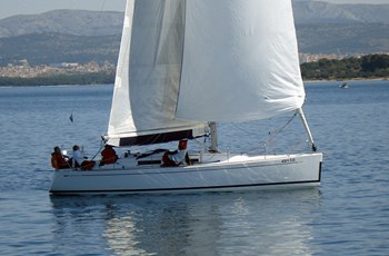 V Grand Soleil 37R  Affrètement Sibenik