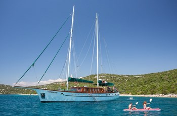 M Gulet Adriatic Queen Alquiler Split