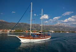 G Gulet Andi for charter in Split