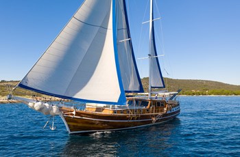 M Gulet Andi Star Alquiler Split